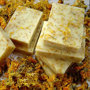 Soap Making Starter Kit - Basi per la produzione manuale fai-da-te