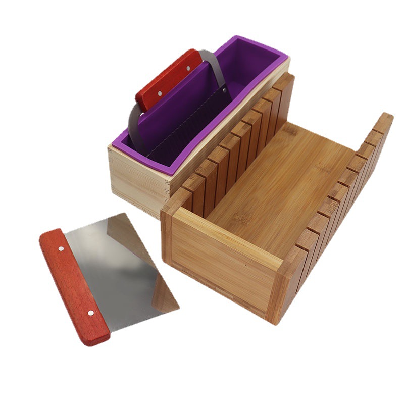 Stampi per panini di sapone re - Soap Making Starter Kit recensione e prezzo